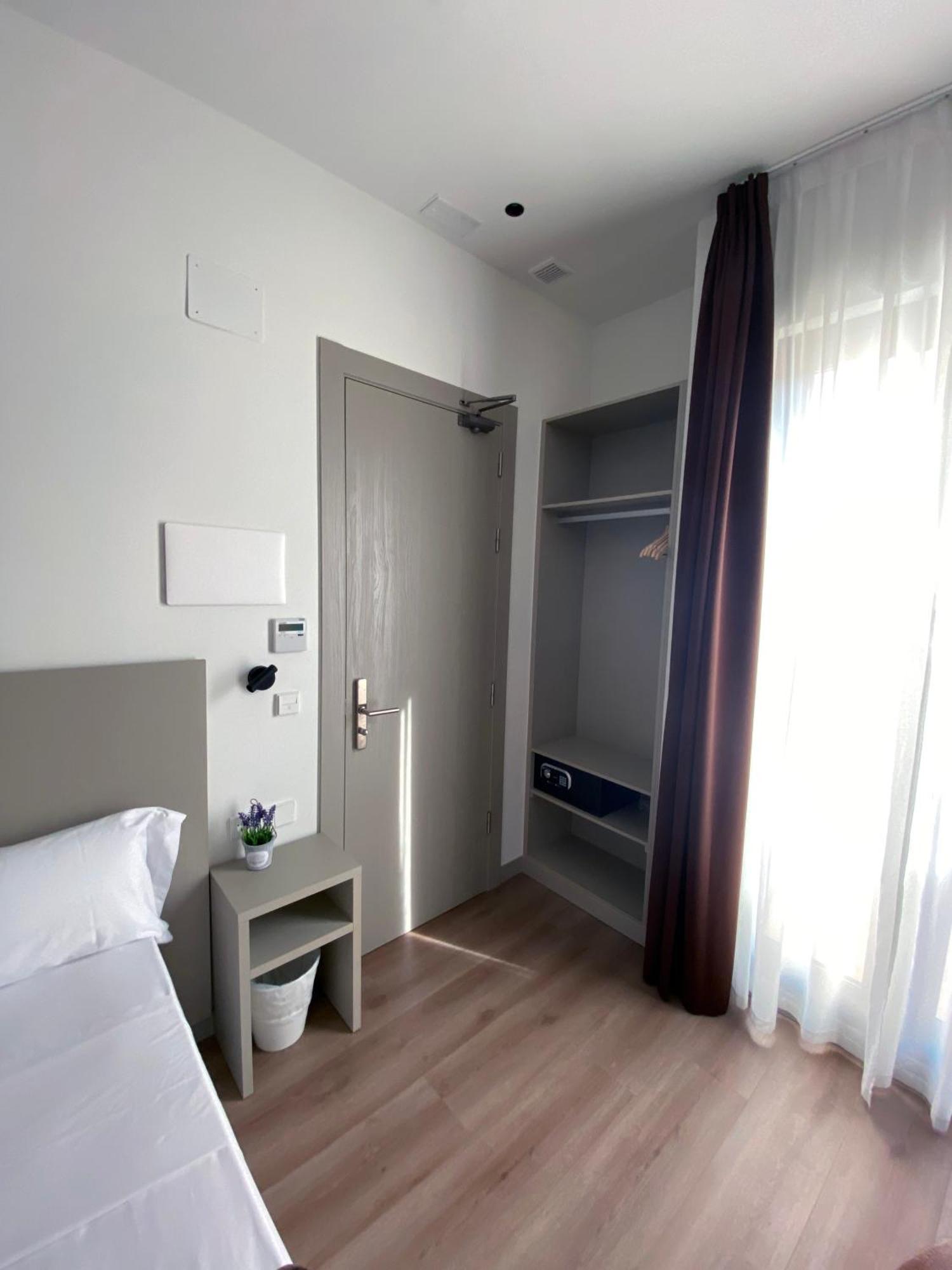 Hotel Bestprice Valencia Eksteriør billede