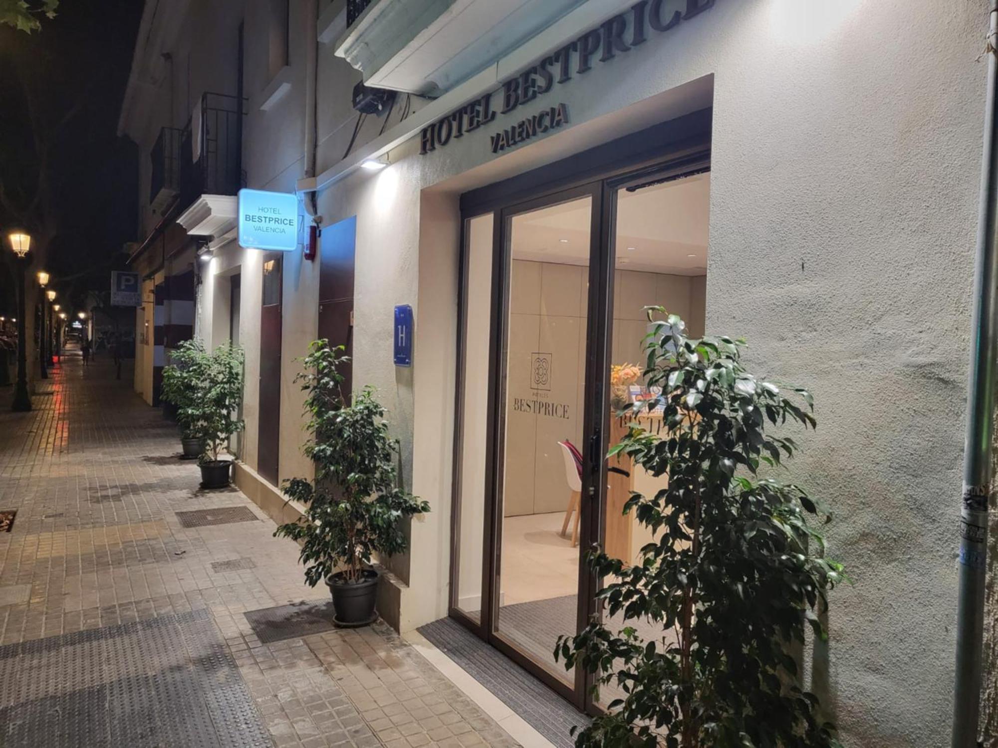 Hotel Bestprice Valencia Eksteriør billede